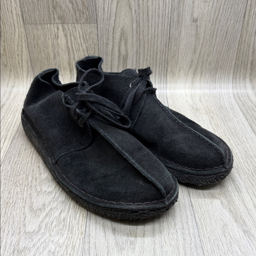 Clarks Black Suede Chukka Boots